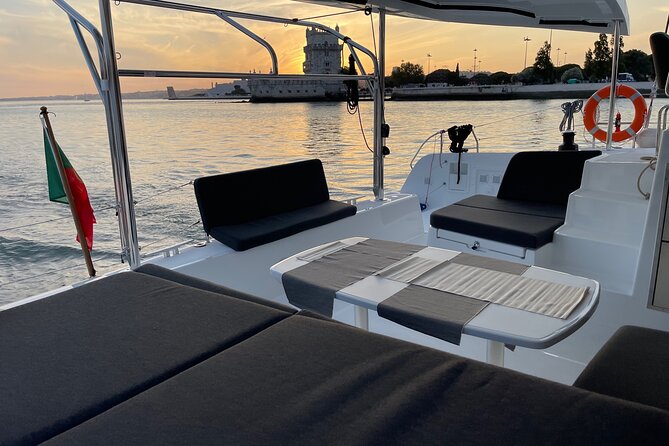 LUXURY Catamaran Sunset and Wine cruise - Who should book this sunset wine catamaran?