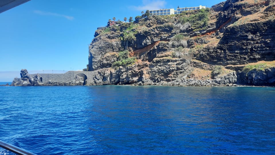 Madeira: Boat Trip with Lunch, Drinks, and Hotel Transfer - Swimming Stop in a Picturesque Bay: Your Chance to Cool Off