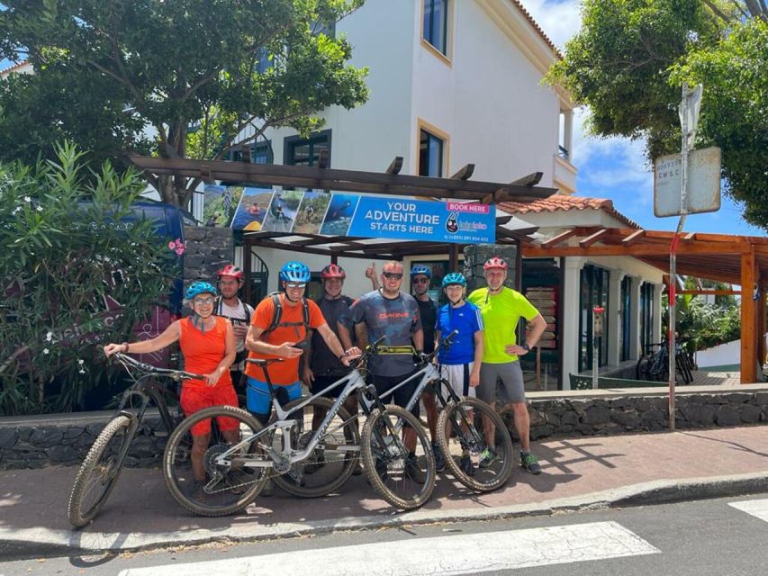 Madeira Botanical Levels Bike Tour – Scenic Trail Experience - Riding the Levada at about 850 m: where the views and the “flow” happen