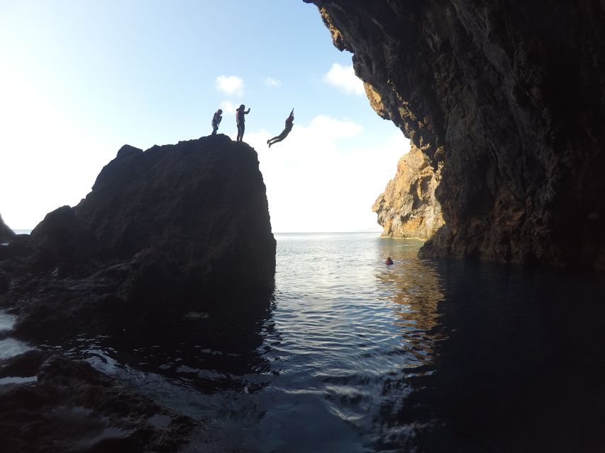 Madeira: Coasteering Tour - Madeira coasteering: why this 4-hour stretch feels like more than a tour