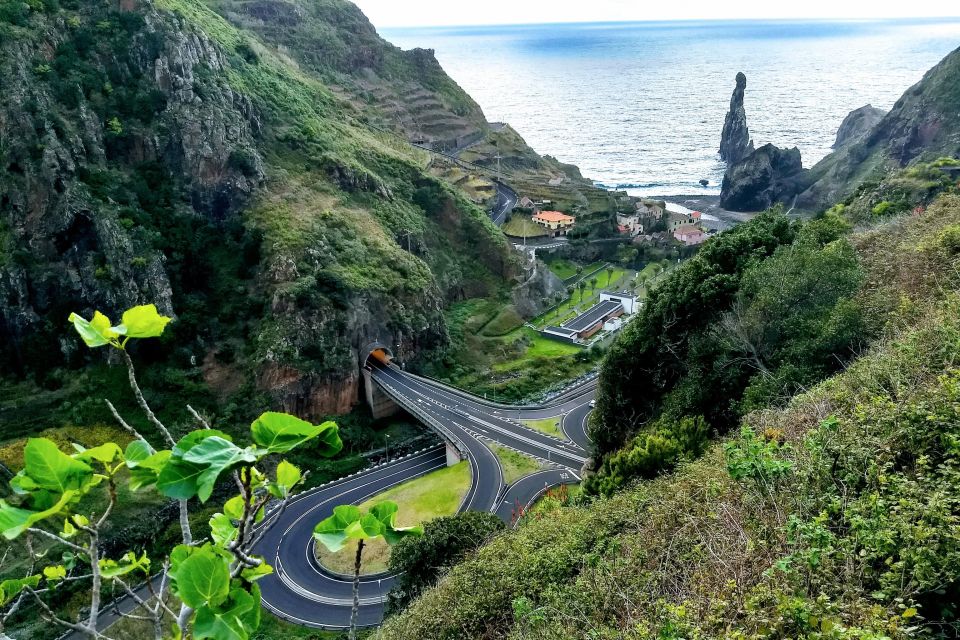 Madeira: Full-Day Jeep Tour, Natural Pools, Seixal & Fanal - The off-road driving and Laurisilva scenery that people remember