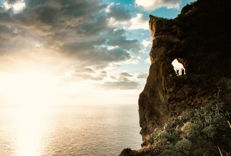 Madeira: Full-Day Jeep Tour, Natural Pools, Seixal & Fanal - Pickup and first vibes in Funchal