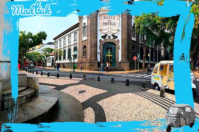 Madeira Funchal City Historical Tuk Tuk Guided Tour by MadTuk - Miradouro da Rua de Santa Maria: The Viewpoint That Helps You Navigate Later