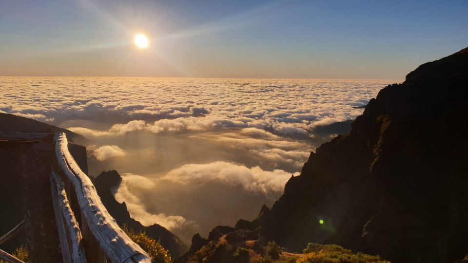 Madeira: Pico do Areeiro Sunrise Tour - The Drive: Countryside Roads, Rugged Cliffs, and Quiet Timing
