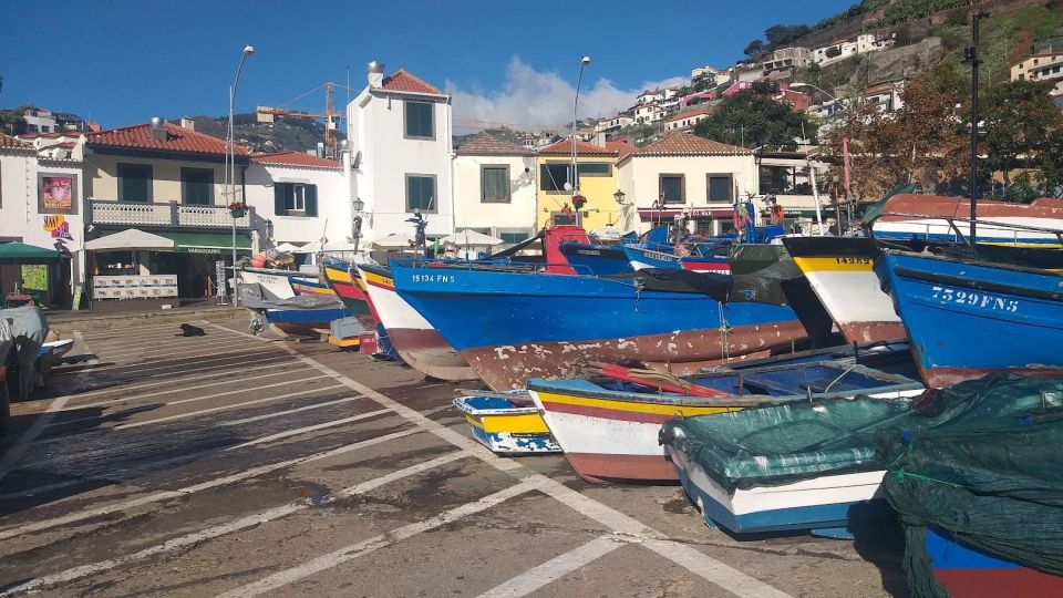 Madeira Private 4-Seater Mercedes VIP - A realistic 8-hour flow: pickup, drive, stops, and a calm return