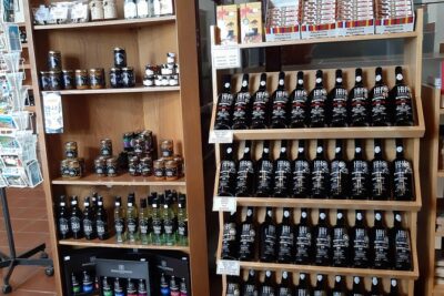 Madeira: Private Half-Day Wine Tasting Tour - Henriques & Henriques: the 1850-era winery stop that turns tasting into context