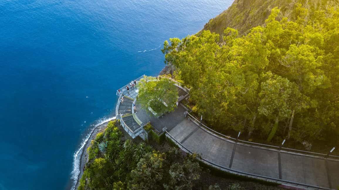 Madeira: Private Tour for Cruise Ship Passengers - The Funchal meeting point: easy to find, designed for cruise timing
