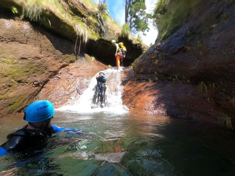 Madeira : Ribeira das Cales Canyoning (Level 1) - A Beginner-Friendly Canyoning Route in Madeira’s Ribeira das Cales