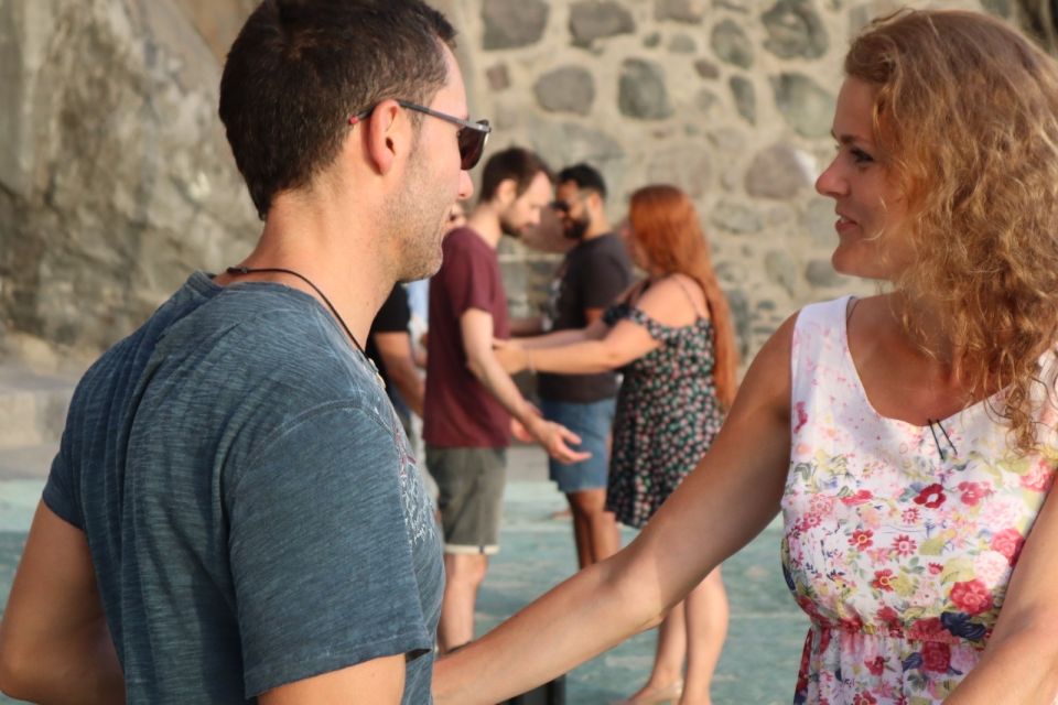 Madeira: Salsa and Bachata dance and discovery experience - The Views Matter: Open-Air Madeira and That Sunset Timing