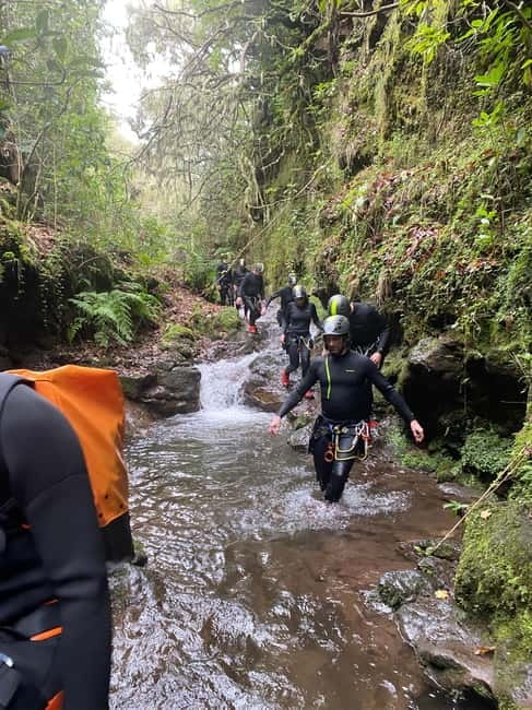Madeira Short Canyoning For Beginners Rochão Level 1 - Rope work and reassurance: what the guide team does best