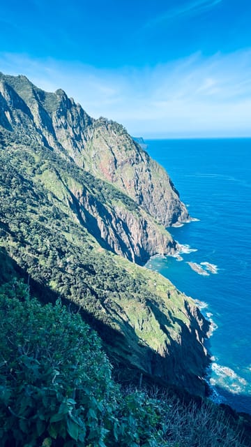 Madeira Stairway to Heaven to Larano Hike Mountain to Sea - Picnic in paradise: how the snack plan keeps the hike from turning into survival