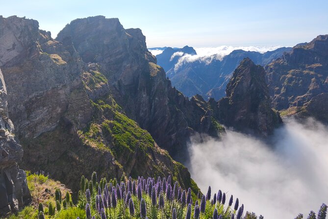 Madeira Sunset at Pico do Arieiro and PR1 Stairway To Heaven - Timing tips: how to make the sunset feel unhurried