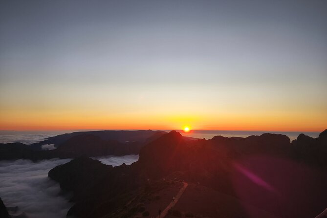 Madeira Sunset at Pico do Arieiro and PR1 Stairway To Heaven - Ninho da Manta hike: the Stairway to Heaven moment