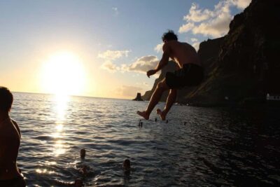 Madeira: Sunset Dinner Cruise - Hotel pickup in Funchal: the easiest way to start (and the most common reason people enjoy it)