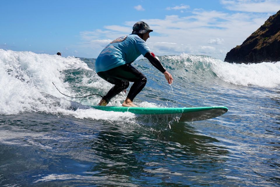 Madeira: Surf Lessons for All Levels - Changing room, freshwater shower, and the practical comforts you’ll appreciate