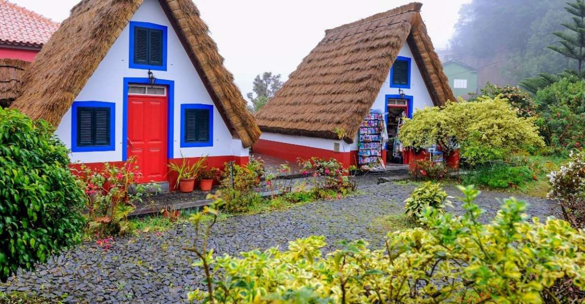 Madeira tour- Santana - Full Day - Faial: a quick stop where the north-coast vibe takes over