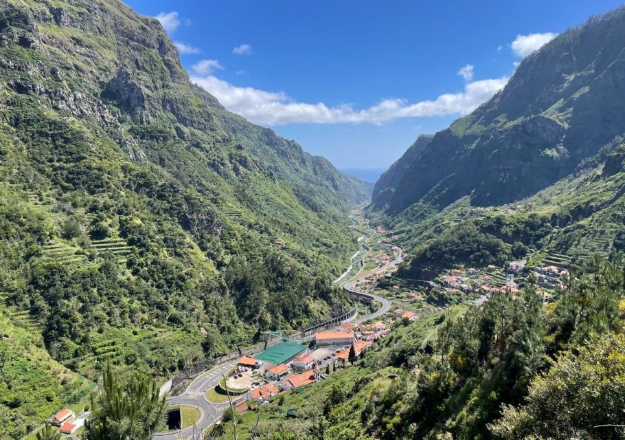 Madeira tour- Santana - Full Day - Porto da Cruz and the push toward the rocky east: keep your camera ready
