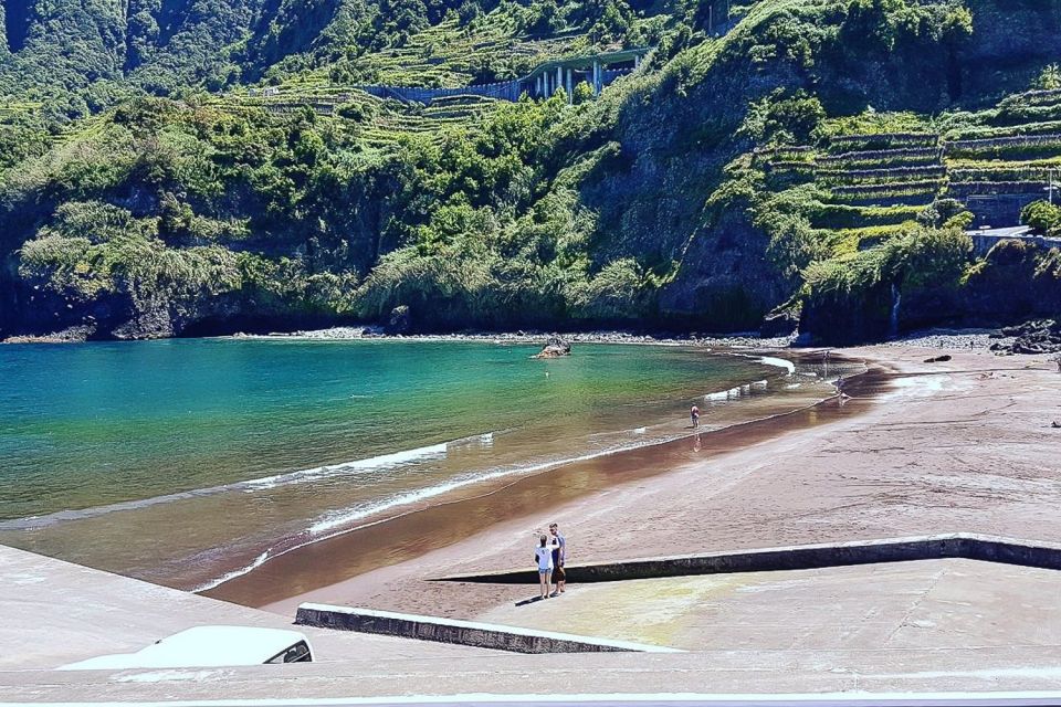 Madeira: West Side Jeep Tour with Natural Pools - Véu da Noiva and the bird-and-water payoff