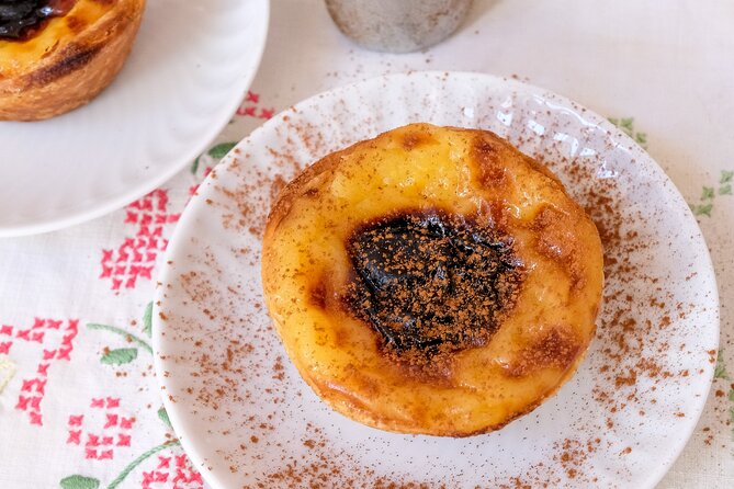 Market Tour, Cooking Class And Lunch At Mercado de Arroios - The lunch experience: wine, multi-course flow, and real talk