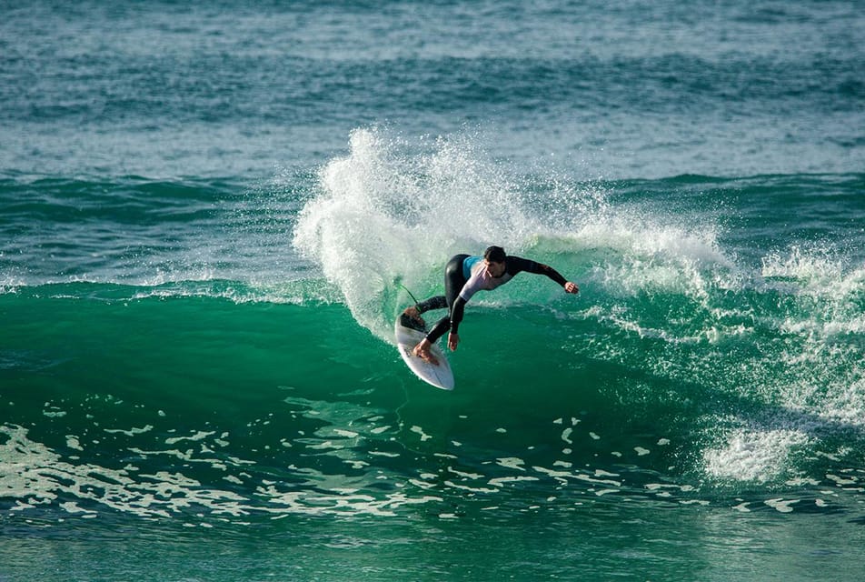 Matosinhos: Best surf Lesson with all equipment - Key takeaways before you book