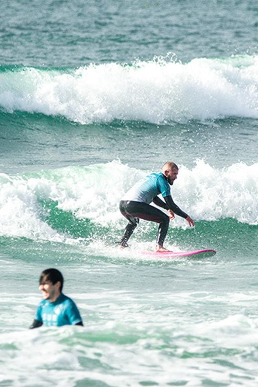 Matosinhos: Best surf Lesson with all equipment - The 90 minutes on the sand and in the water: what the lesson feels like