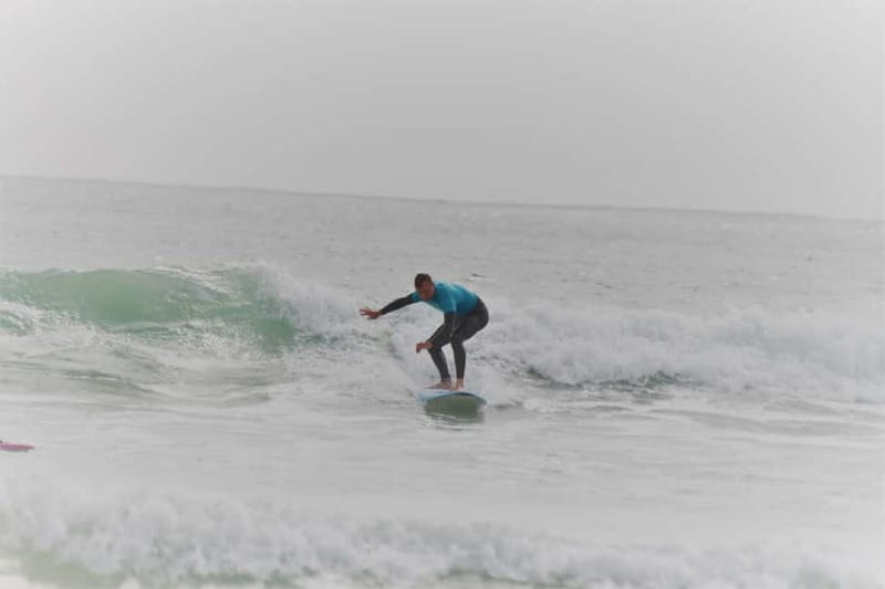 Matosinhos: Surfing Lesson with Equipment - The 90-Minute Flow: From Safety Rules to Your First Stand-Up