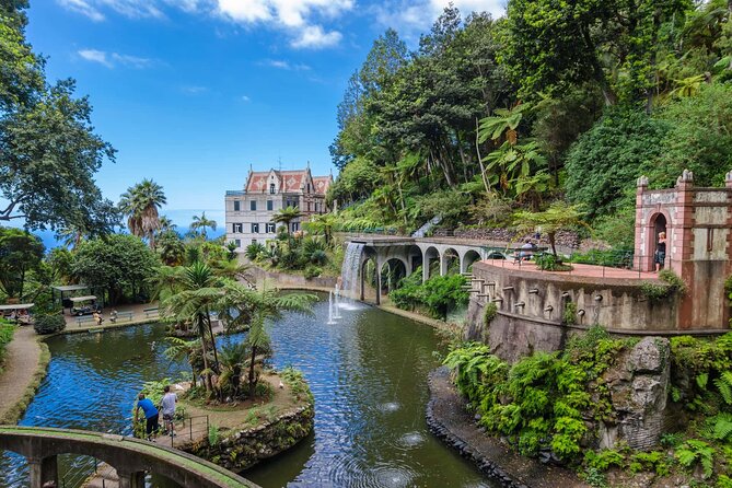 Monte Tropical Garden & Toboggans private Tuk-Tuk tour - The toboggan ride from Monte to Funchal: 1850s fun with modern timing