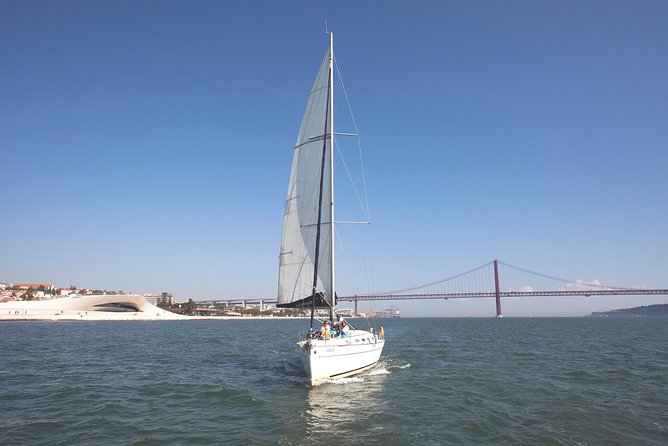 Morning Sailing Tour in Tagus River from Lisbon - Who this morning sail suits best