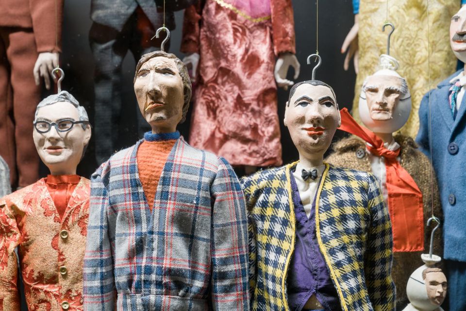 Museu das Marionetas do Porto - Accessible details you’ll actually use: tactile puppets, podotactile flooring, and sign language options