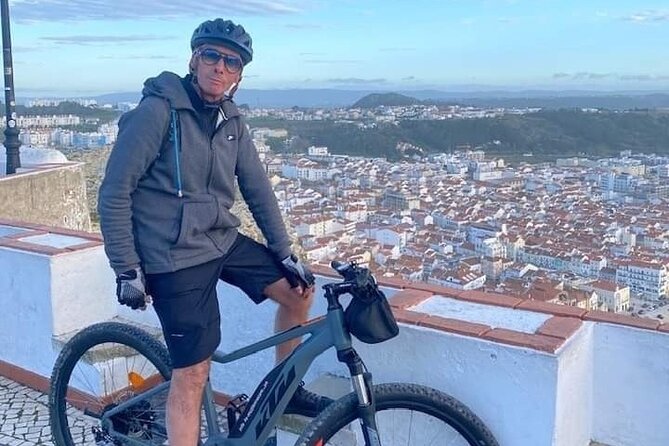 Nazaré E-Bike Tour - The Legend - Meeting at Praça Sousa Oliveira: timing, group size, and tour pace