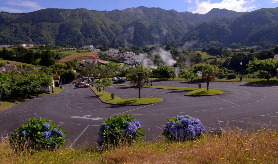 Nordeste: Waterfall, Hot Spring and Viewpoints Full-Day Tour - Getting Picked Up at 8:45 and Rolling North