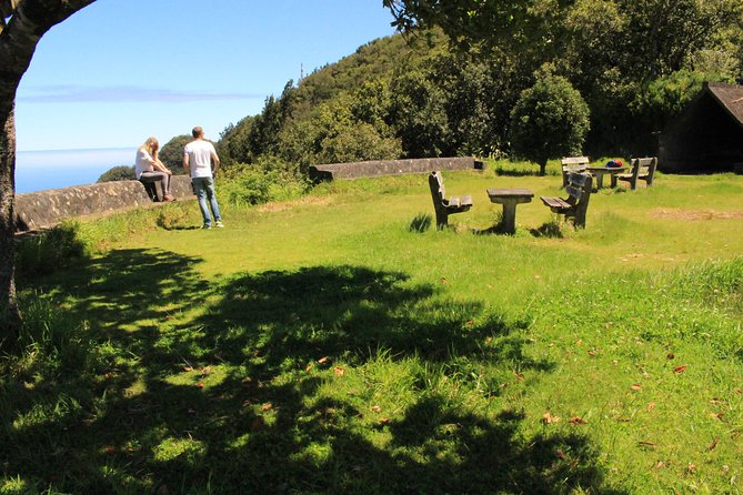 Northeast Santana Traditional Houses 4x4 Safari Full-Day Tour - Faial, Engenhos do Norte Rum, and Caniçal: Local Stories You Can Actually Taste