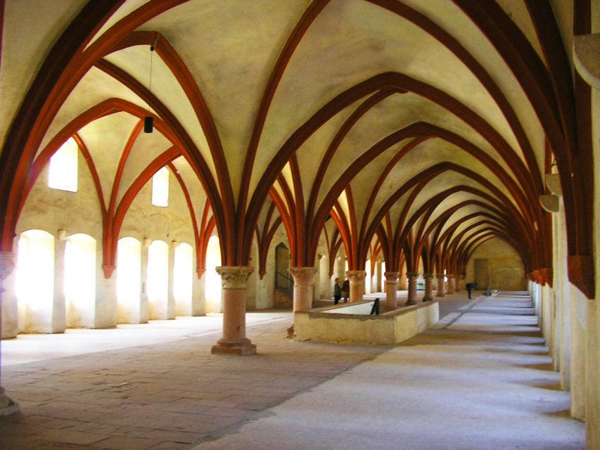 Óbidos, Nazaré & Alcobaça: Private Trip by Car - Price and value: $88 per person for a focused day of big contrasts