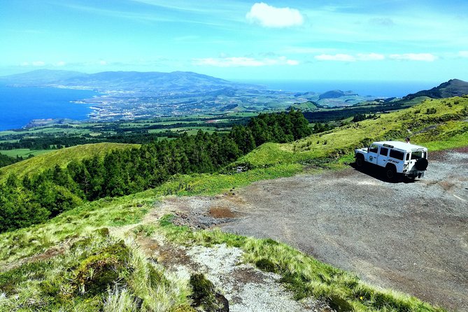 Off the Beaten Track Half Day Sete Cidades Jeep Tour - The Jeep ride: what the off-road movement actually feels like