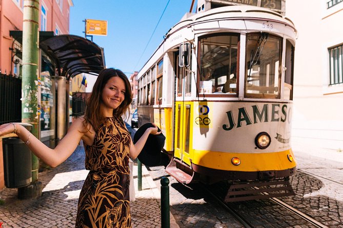 Off the Beaten Track in Lisbon: Lapa Private Tour - Key things I’d bank on in this tour