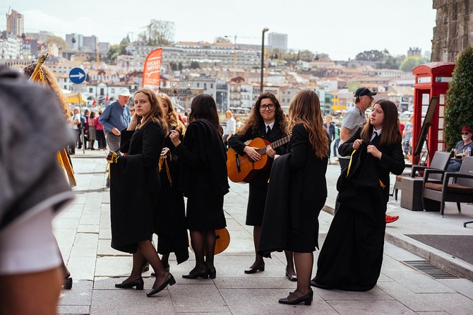 Off the Beaten Track in Porto: Private City Tour - Extra stops your guide may add (and what to watch for)