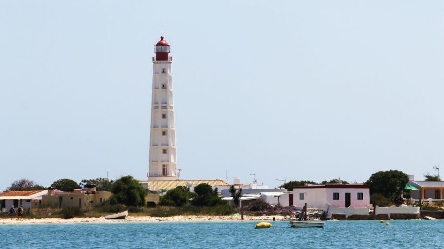 Olhão: 4-Hour Ria Formosa Islands Tour - The guide on the water: what to listen for