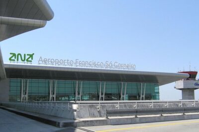 Oporto Airport Private Arrival Transfer - From Arrivals Hall to Your Hotel Door