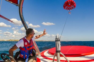 Parasailing from Albufeira Marina by Boat - The parasailing flight: how it works and how to prep