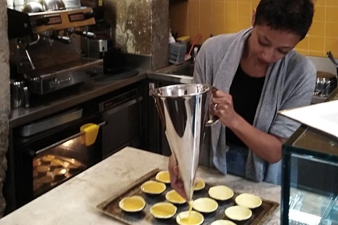 Pastel de Nata Workshop in Lisbon - Getting There at Calçada do Sacramento 25 (and What to Expect)