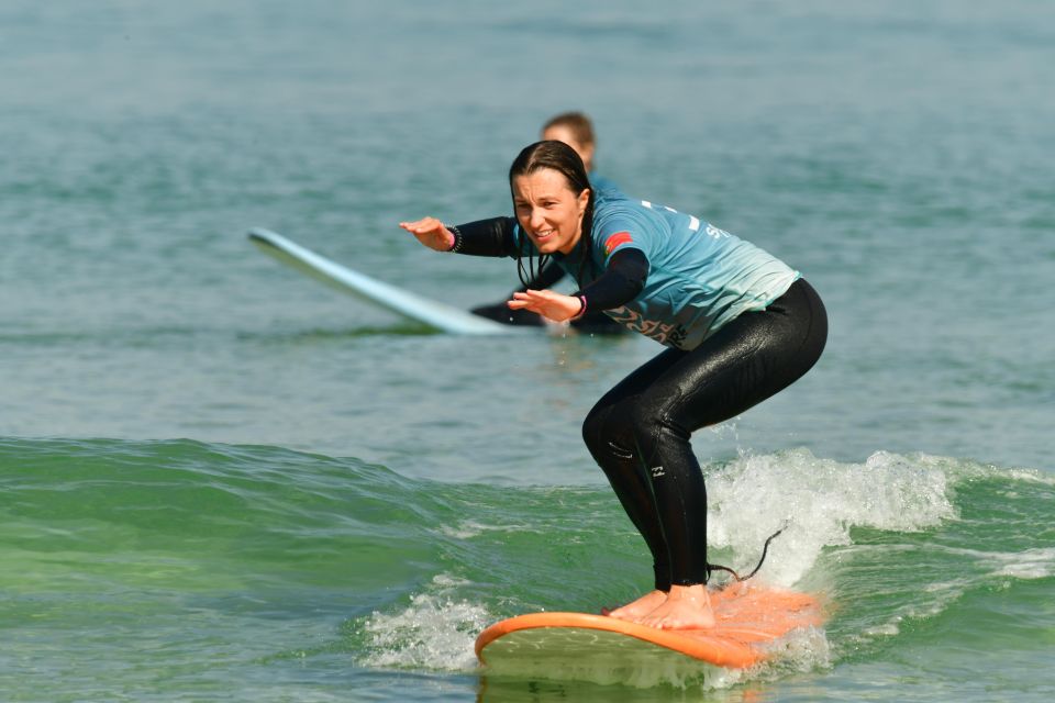 Peniche:Surf lessons Beginners ,Intermediate, advance level - The 2-Hour Flow: Warm-Up, Getting Up, Then Surf Time With a Plan