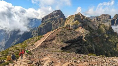 Pico do Arieiro in 4h: Immersive Private Tour - Funchal Ecological Park Stop: Museum Time and Ribeira Views