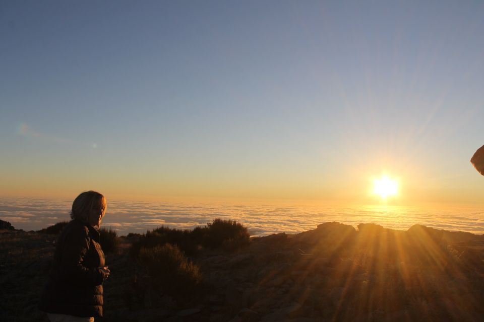 Pico do Arieiro: Private 4x4 Sunrise Trip with Hot Drinks - The Weather Reality: Fog Can Change the Plan