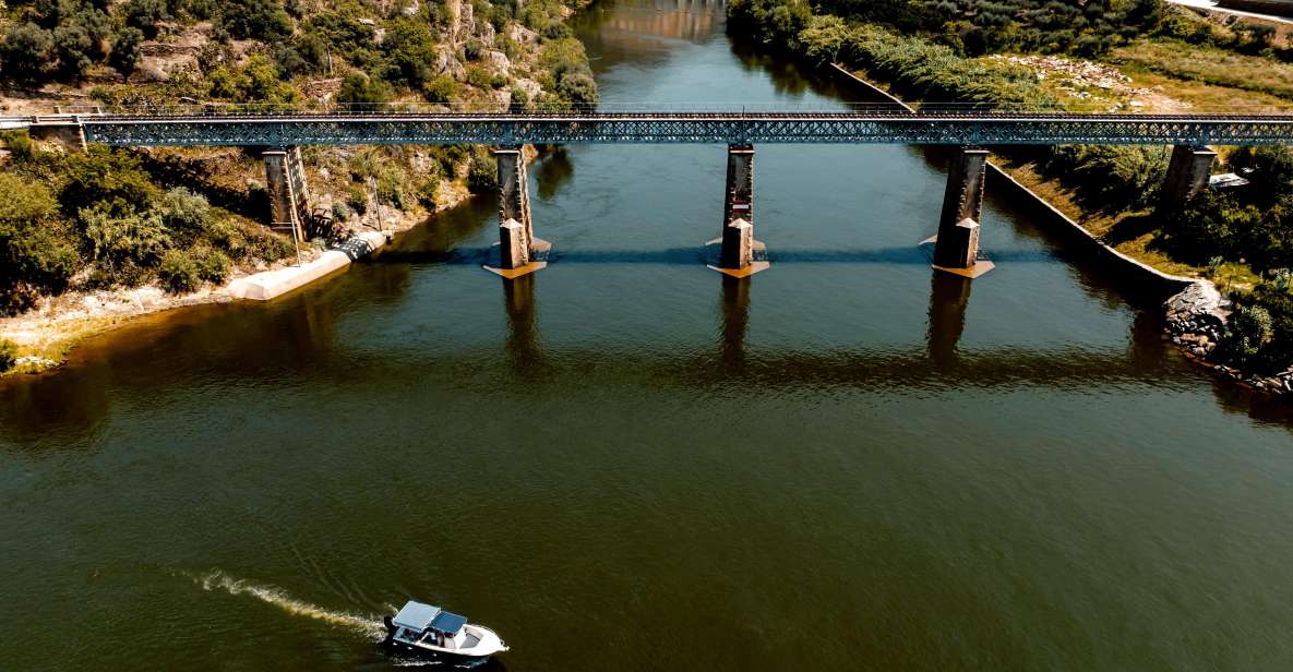 Pinhão: Douro River Boat Tour with Lunch - Key Highlights You’ll Care About