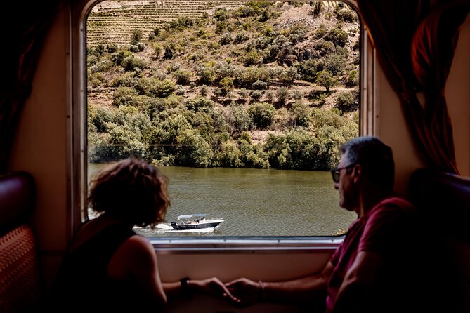 Pinhão: Douro River Cruise with Lunch Included - The Boat Portion: A Comfortable 1h15 on the Douro (Fewer People, Better Views)