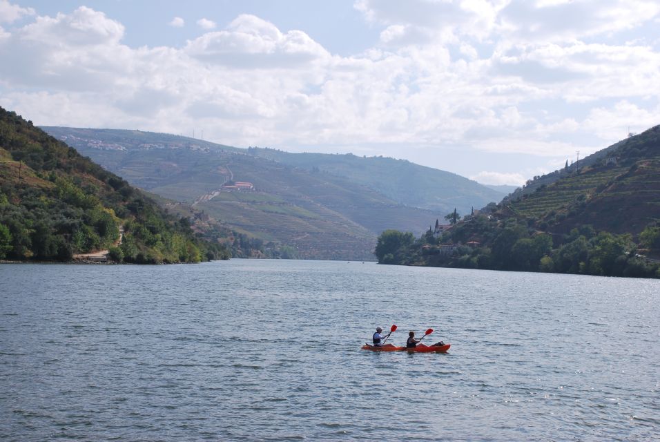 Pinhão: Douro Valley Rabelo Boat Tour and Kayak Experience - Key things I’d plan for