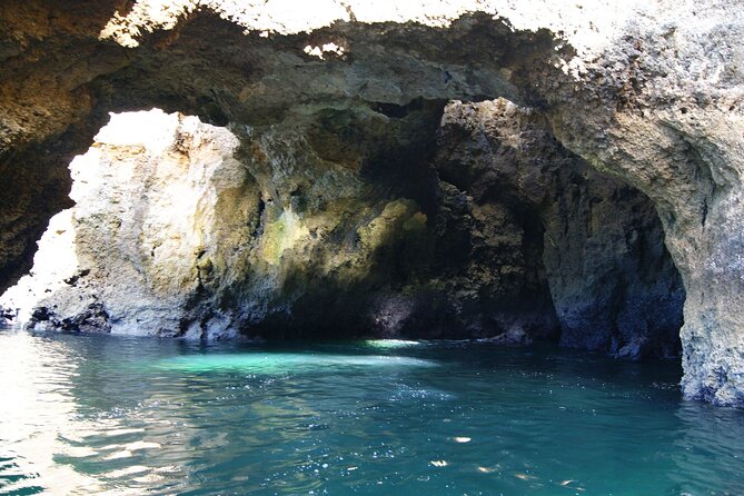 Ponta da Piedade Costal cruise and Caves-2h - Crew and Small-Group Attention: Names You Might Remember