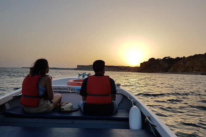 Ponta da Piedade Sunset Tour in Lagos, Algarve - Praia Dona Ana: Golden Rocks, Calm Water, and Shade