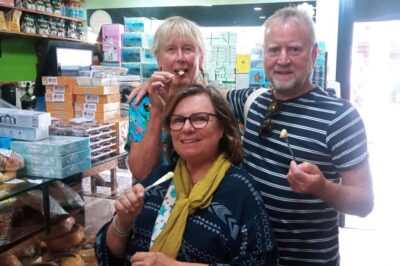Ponta Delgada: Fat Dolphin Food Tours - Where you meet and how the tour is paced