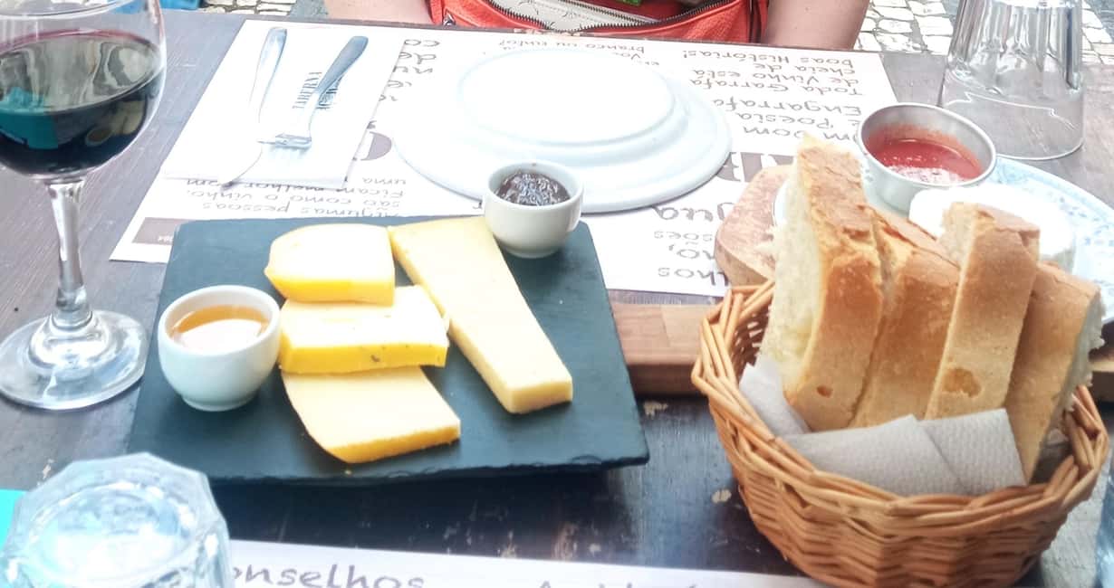 Ponta Delgada: Fat Dolphin Food Tours - Who should book Fat Dolphin Food Tours